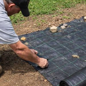 Покривало против плевели от тъкан текстил Bradas Grid, 100g/ m2,2.1 x 50m